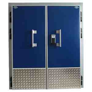 Дверь двухстворчатая распашная для холодильных камер РДД-2400*2400-01-С-80 с замком СЕВЕР Фирма Ён Сыктывкар